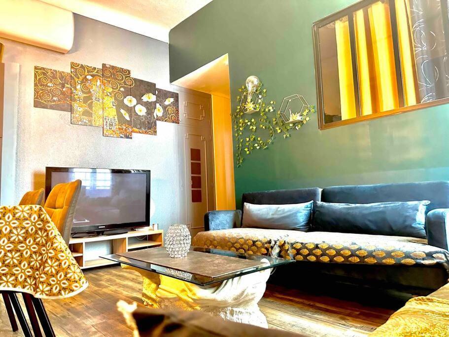 En Plein Coeur De Perpignan Le Superbe Apartment Exterior photo